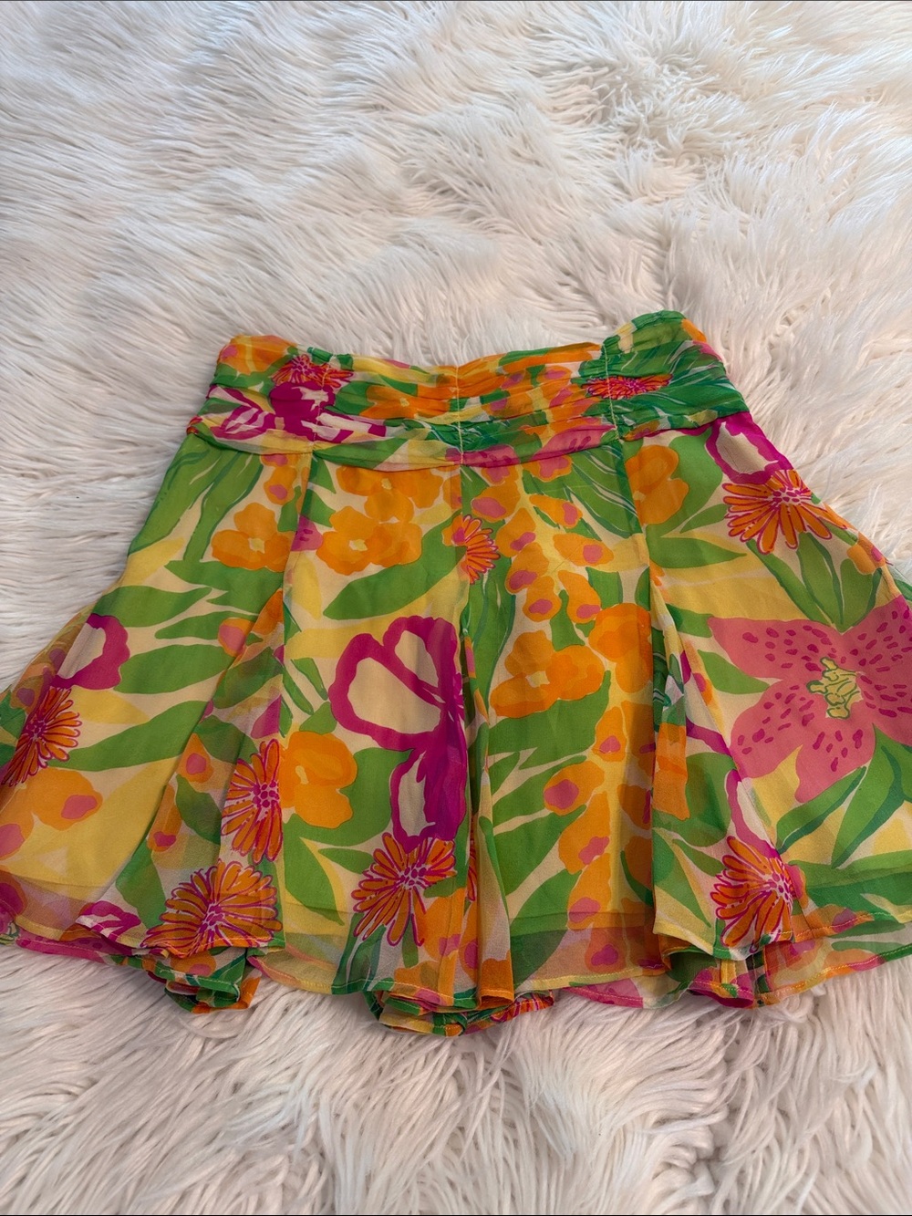 Vintage Lilly Pulitzer Floral Circle Skirt in Yellow, Green & Pink 100% silk - Picture 7 of 8